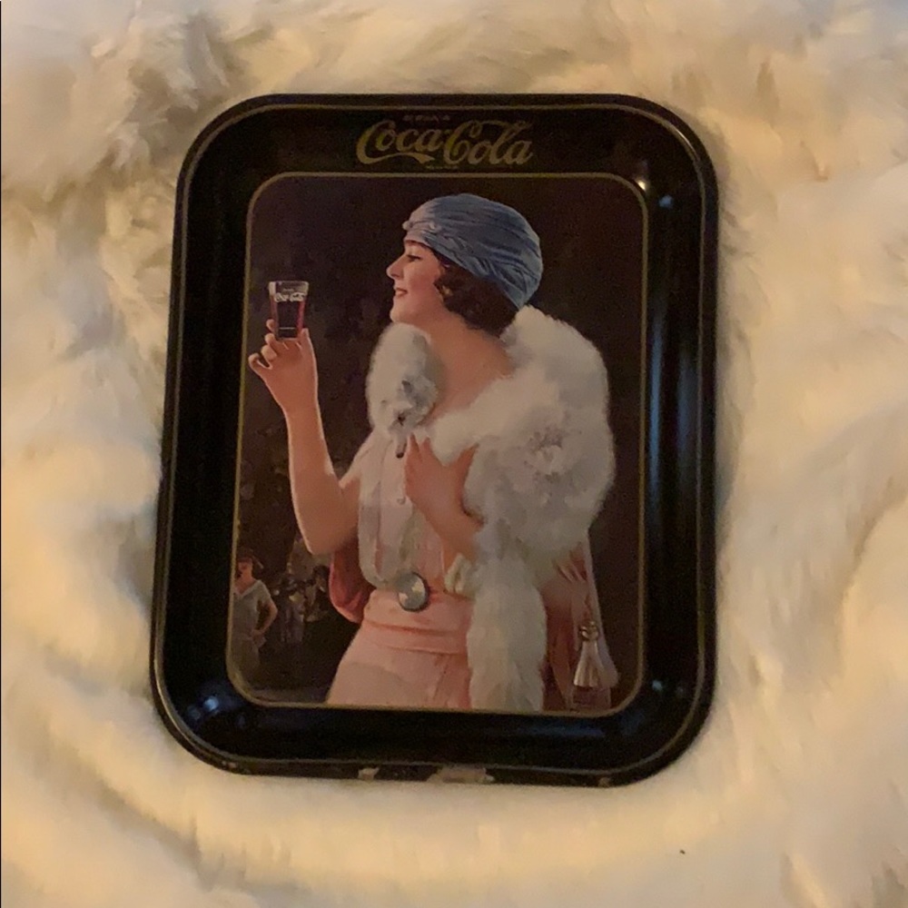 Vintage 73’ Coca-Cola Serving Tray Victorian Girl
